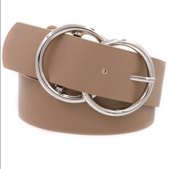 Luxe Vegan double circle leather Belt - Picture 3 of 3